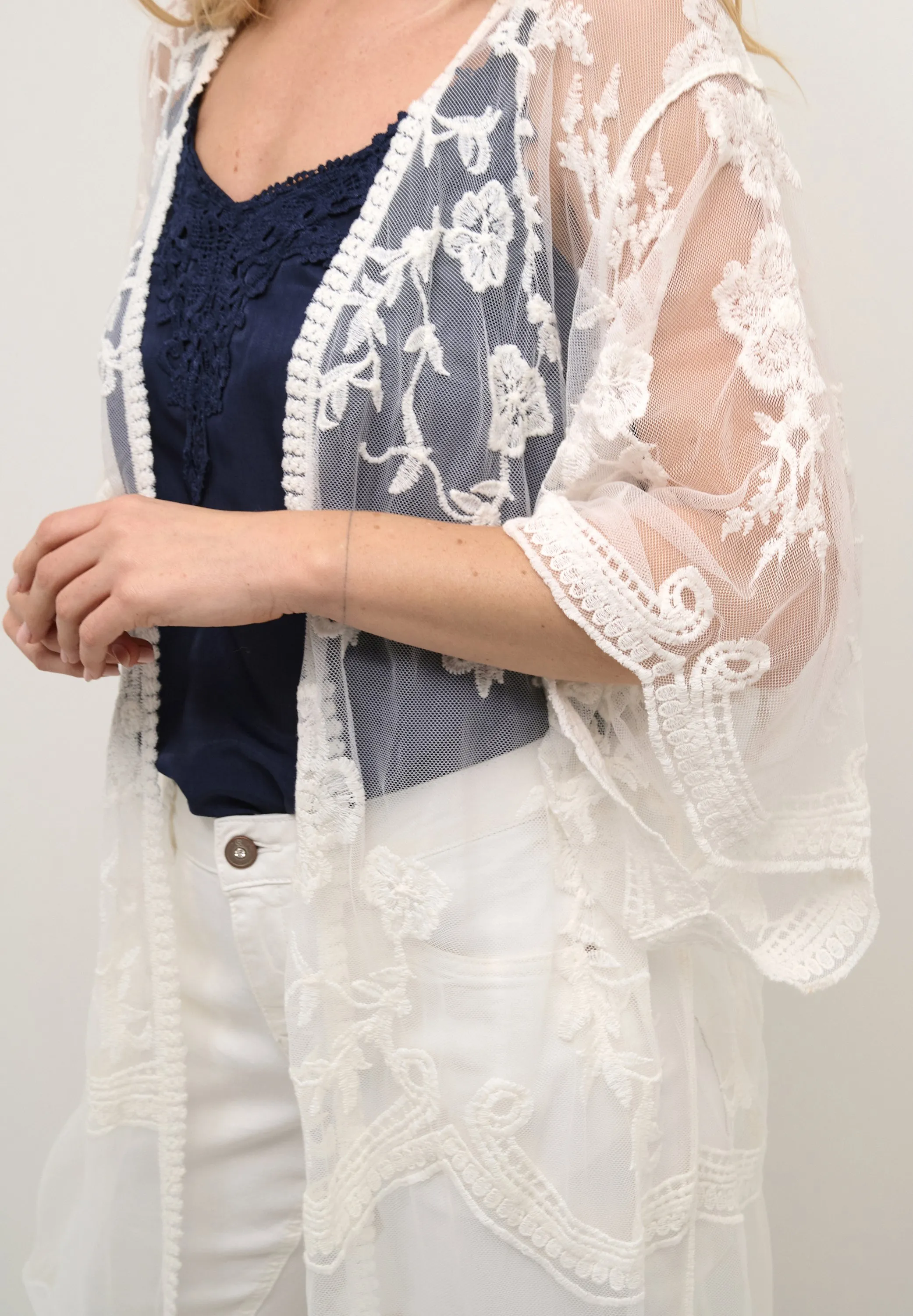 BARELY KIMONO - Cardigan