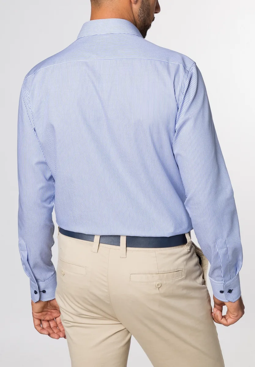 Camicia a righe azzurro eterna modern fit in cotone twill