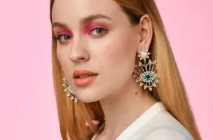 Eleganti orecchini pendenti a forma di cuore, ART380, multicolore