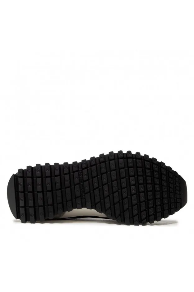   Emporio Armani     Emporio Armani Sneakers    