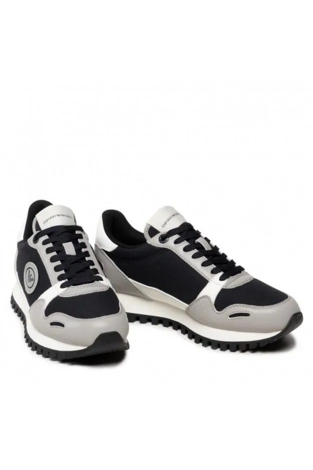   Emporio Armani     Emporio Armani Sneakers    