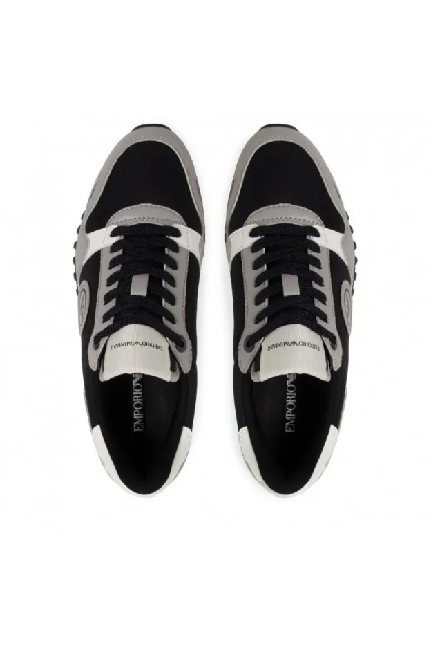   Emporio Armani     Emporio Armani Sneakers    