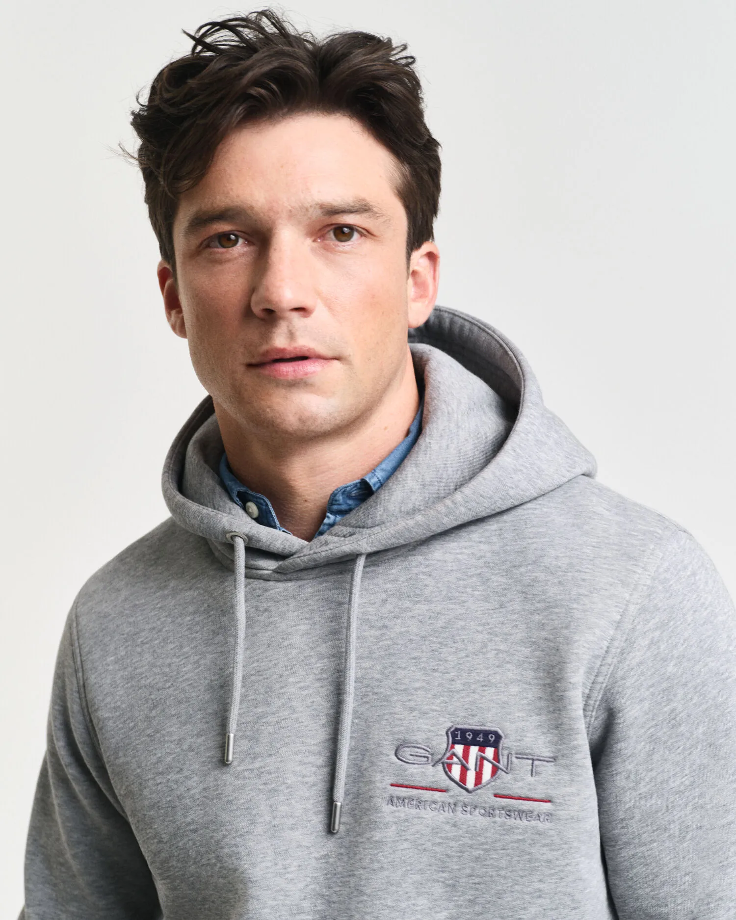 Felpa Medium Archive Shield con cappuccio    