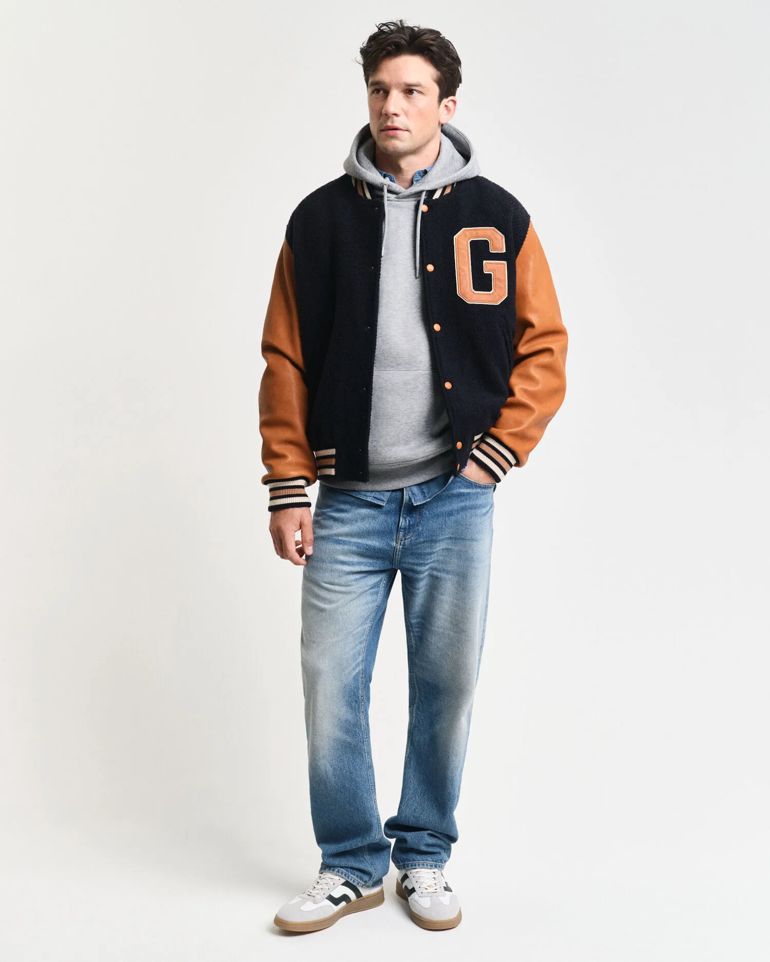 Felpa Medium Archive Shield con cappuccio    