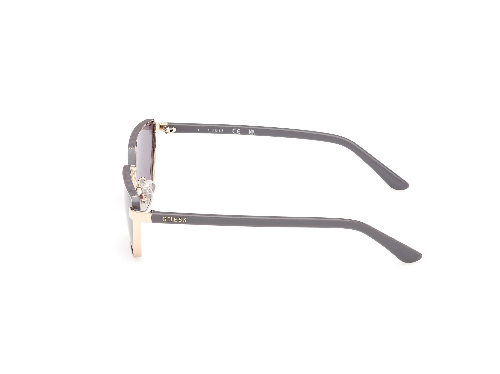  Guess GU00106 32A