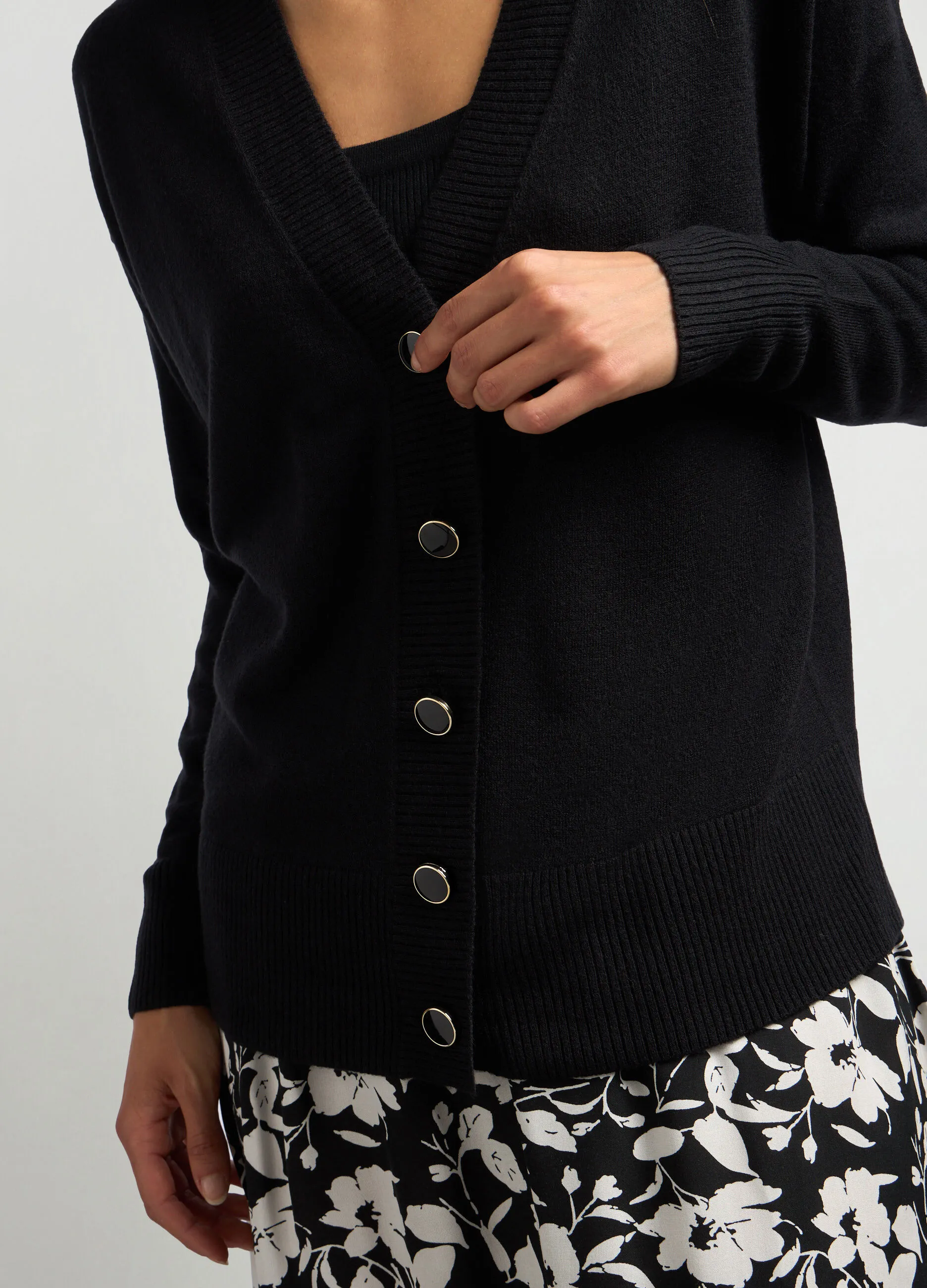 IWIE  Cardigan tricot con scollo a V donna