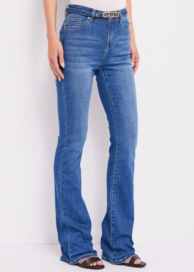 Jeans flare con cintura