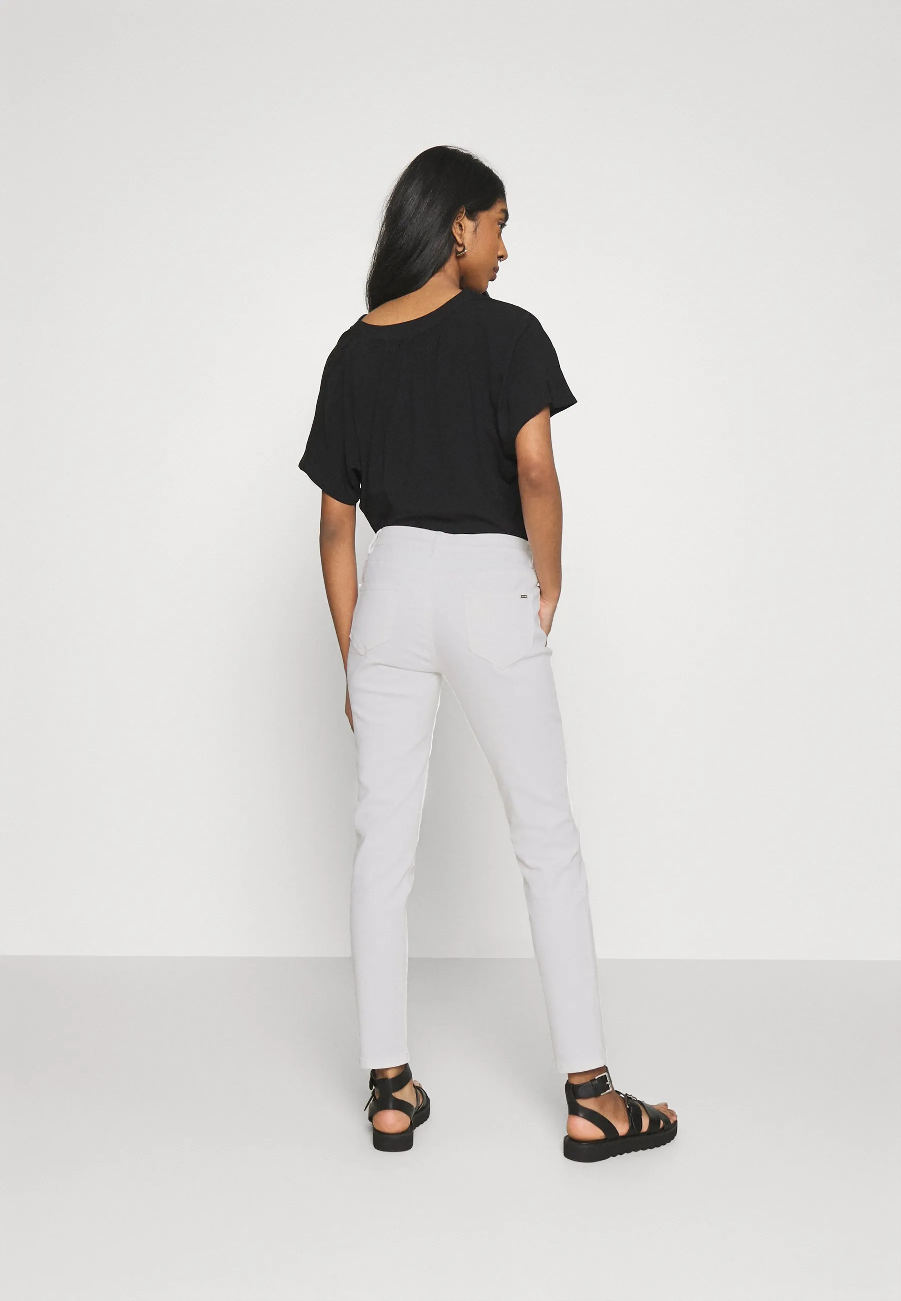 PETRA - Jeans Skinny Fit