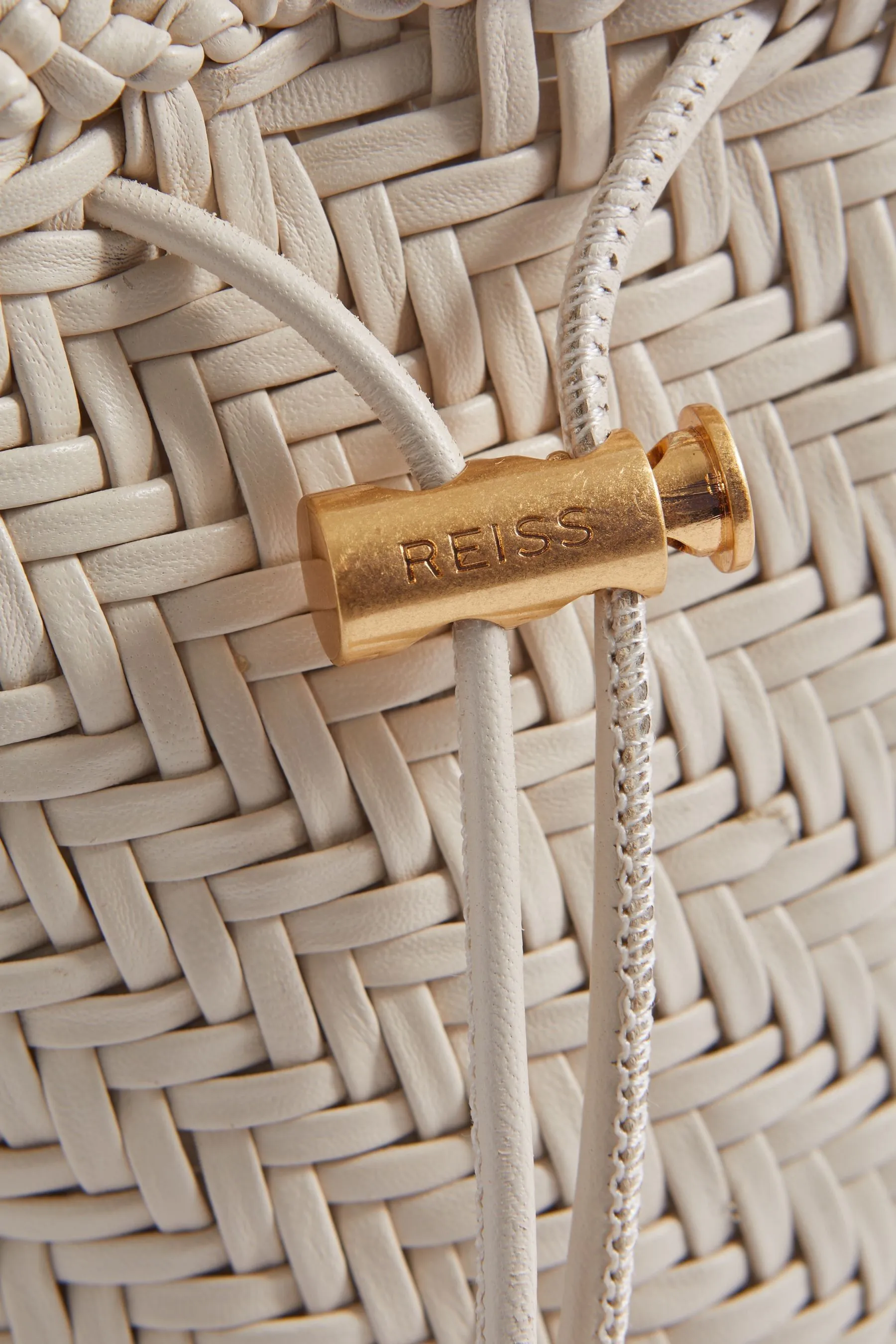 Reiss - Berti - Borsa a secchiello in pelle intrecciata    