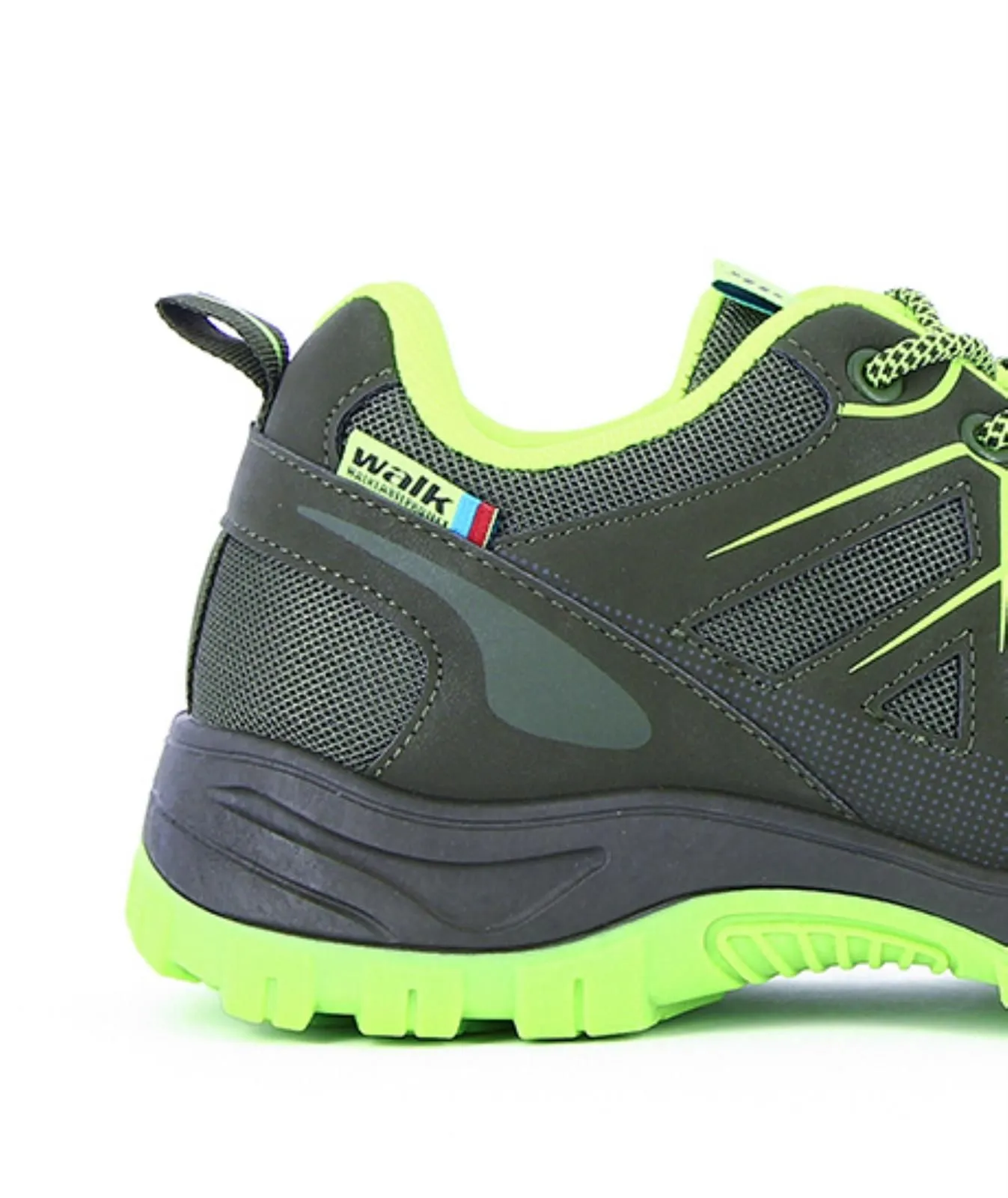 Sneakers verdi da trekking