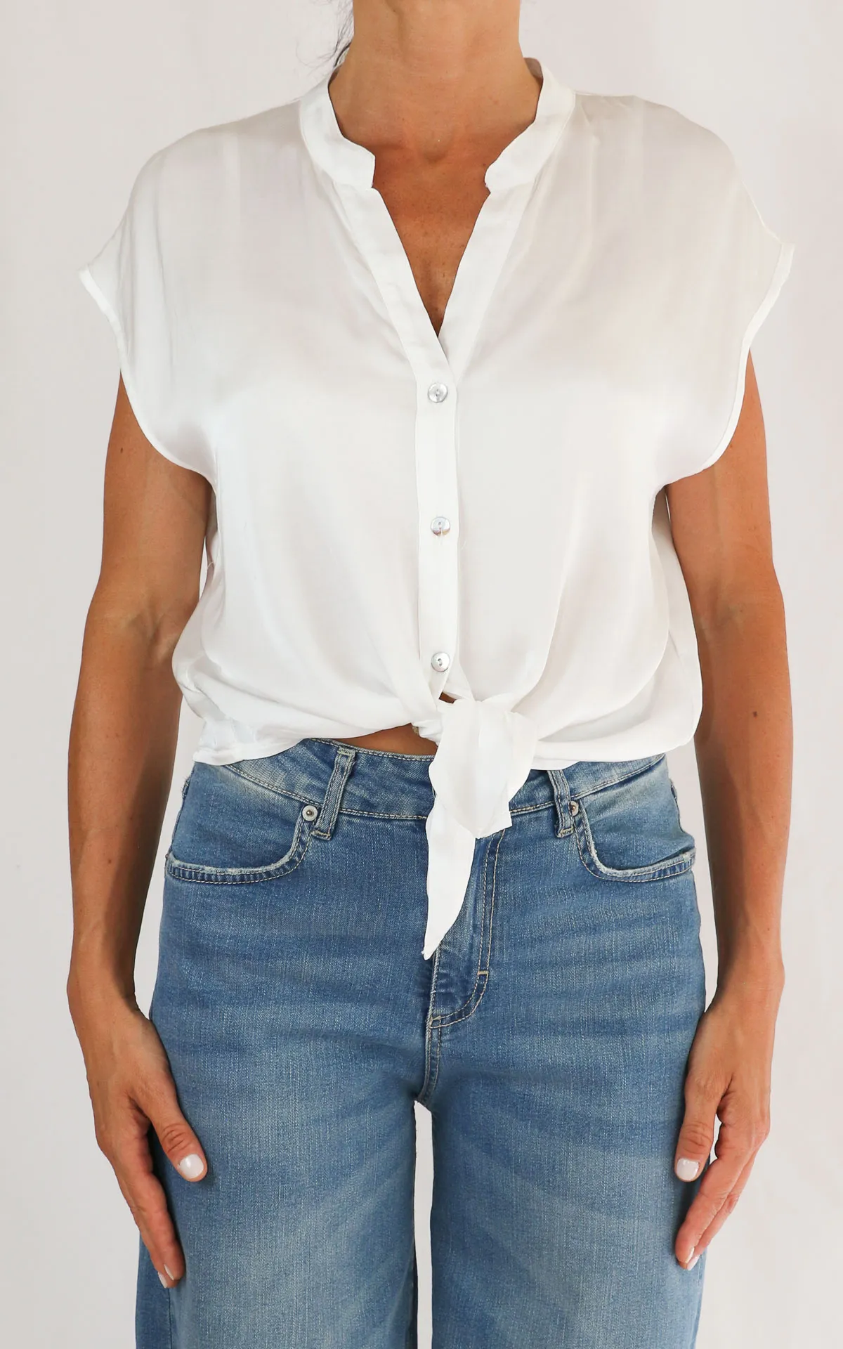 SUSYMIX – CAMICIA CON NODO- BIANCO