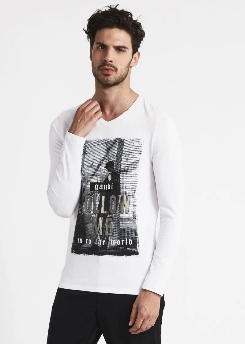T-shirt con collo a V