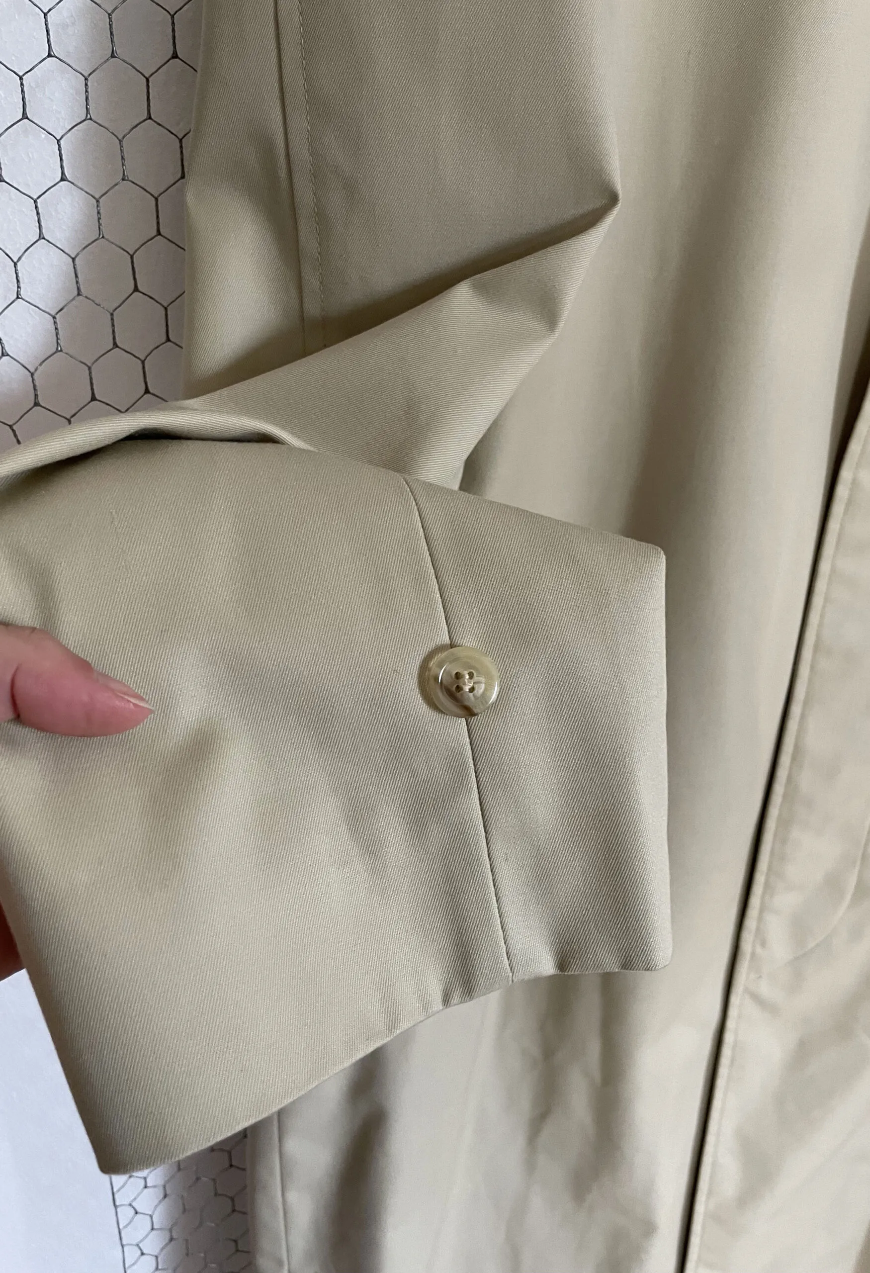 Trench unisex beige con interno tartan vintage anni ’70