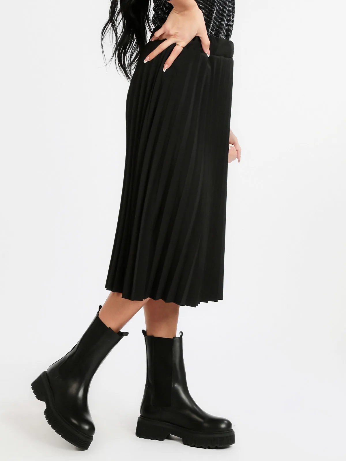 Vogue Jupe midi plissée noire